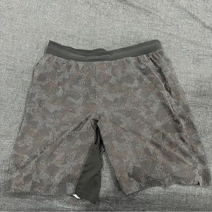 Lululemon Athletica Shorts 9in